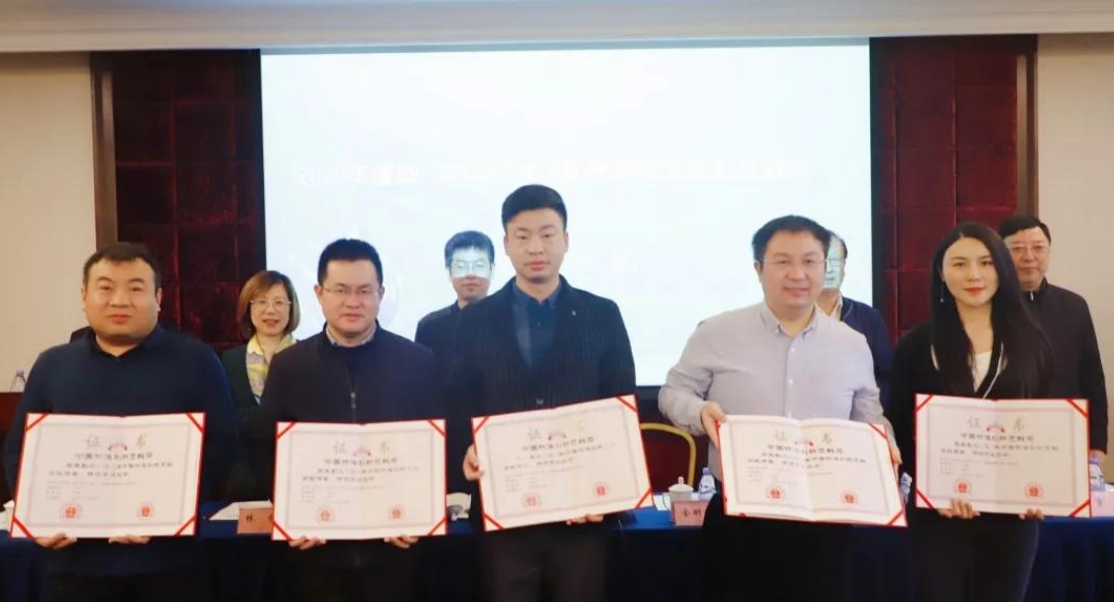 行业标杆！k8凯发卫浴荣获“中国标准创新贡献奖”等多项大奖